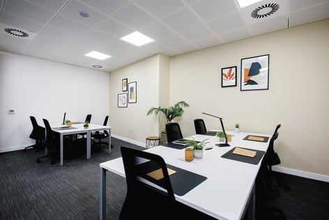OregaGracechurchStreet_SmallOffice