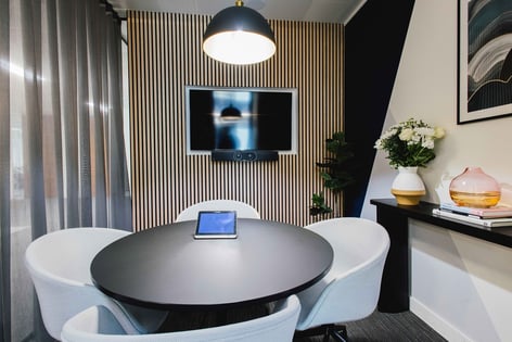 OregaOldBailey_WhitbyMeetingRoom-1
